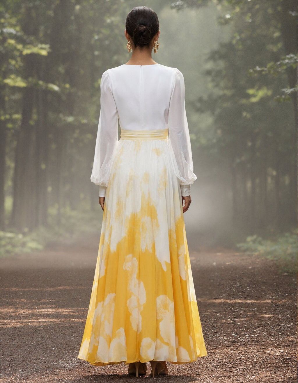 Vestido largo blanco y amarillo