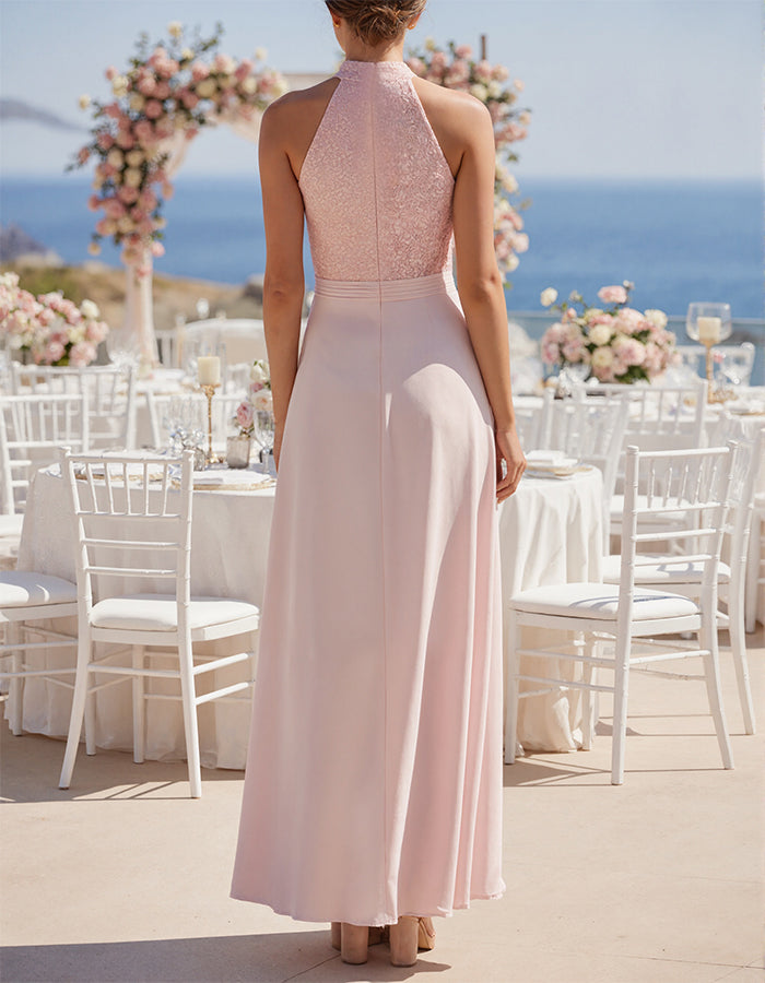 Vestido largo de chifón rosa con encaje
