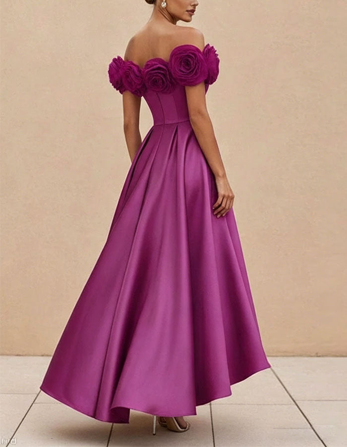 Vestido midi de satén rosa empolvado