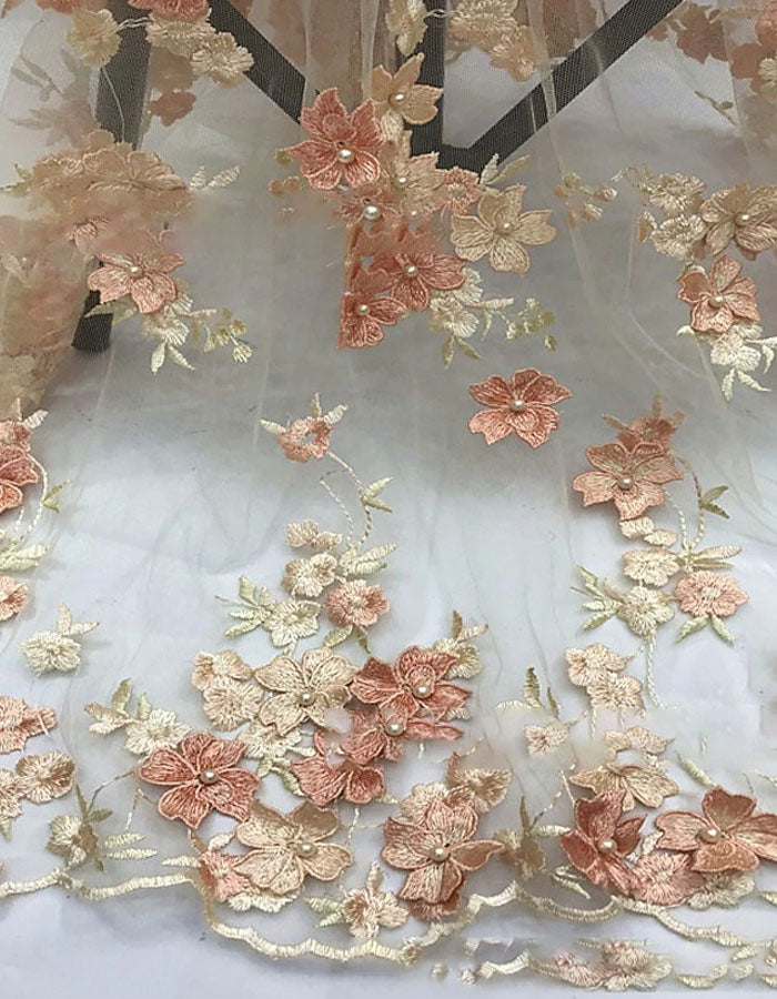 Vestido largo con bordado floral 3D