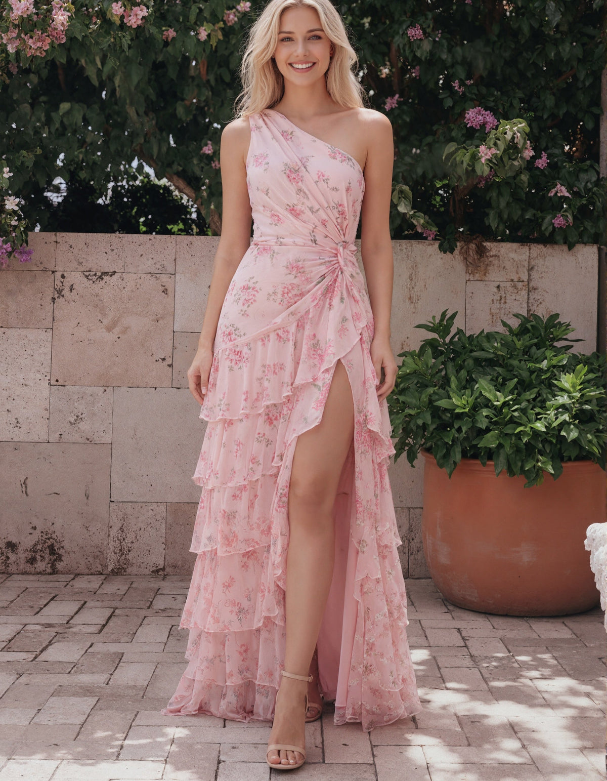 Vestido largo de chifón floral rosa