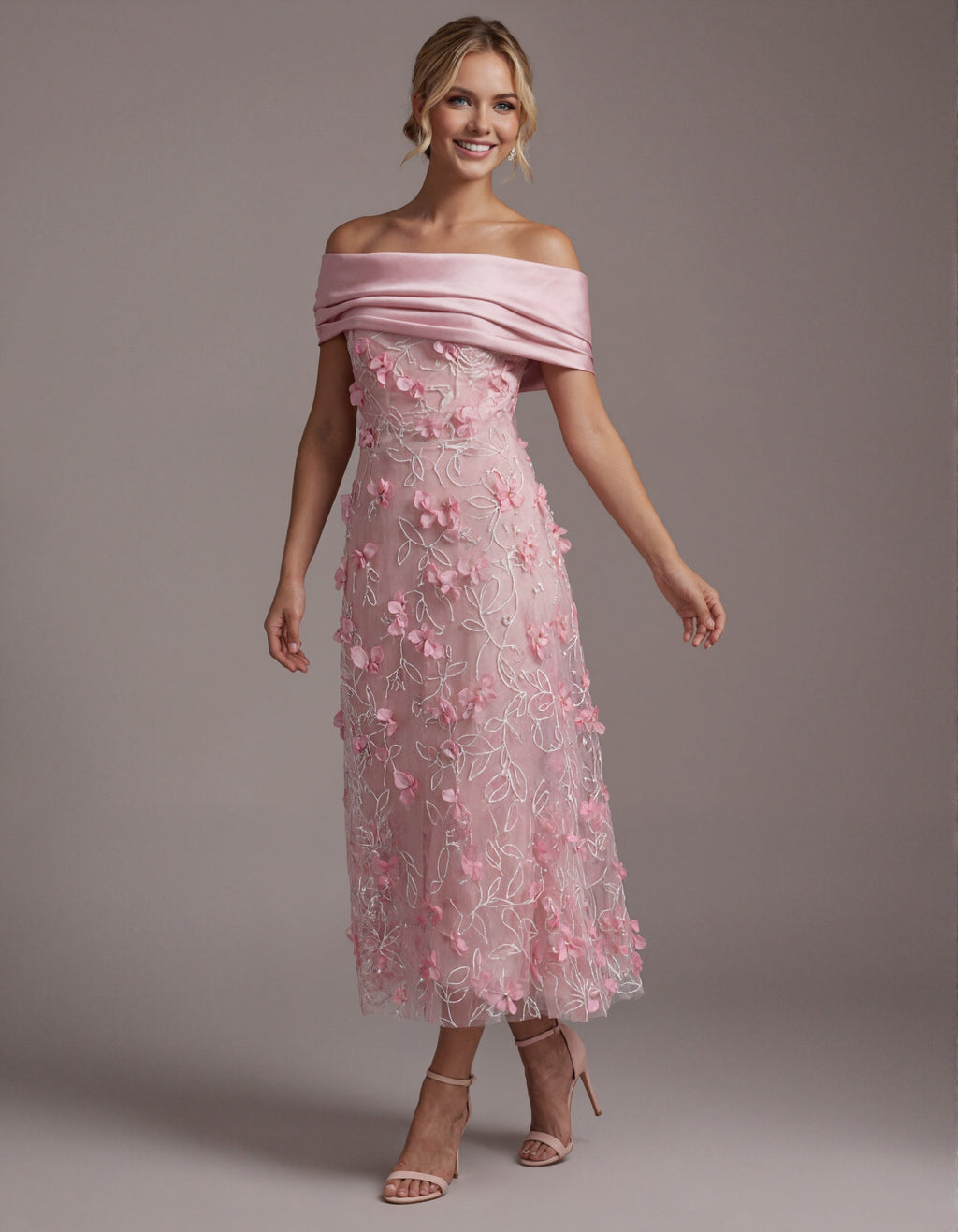 Vestido largo rosa de hombros descubiertos con flores 3D