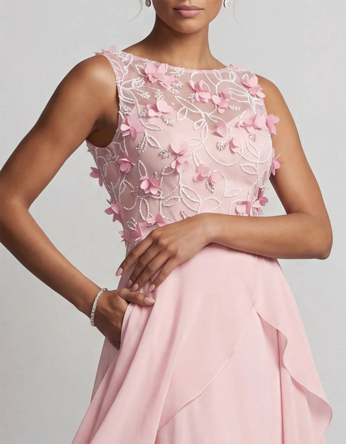 Vestido midi de chifón con aplicaciones florales