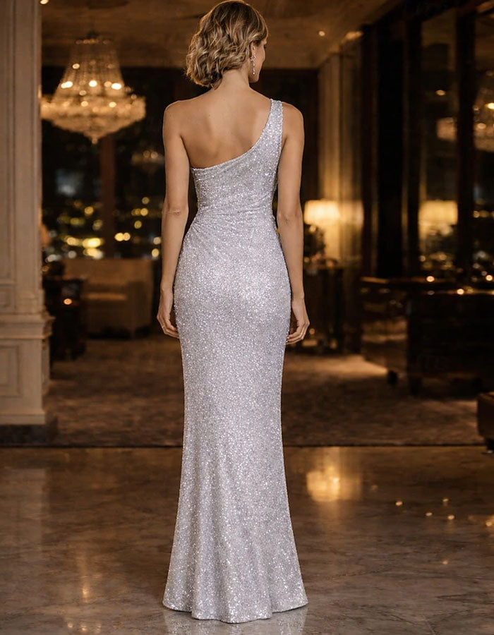 Vestido largo de lentejuelas con un hombro