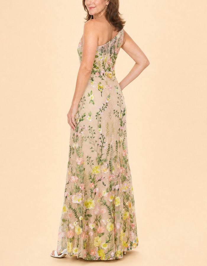 Vestido largo de tul albaricoque con bordado floral
