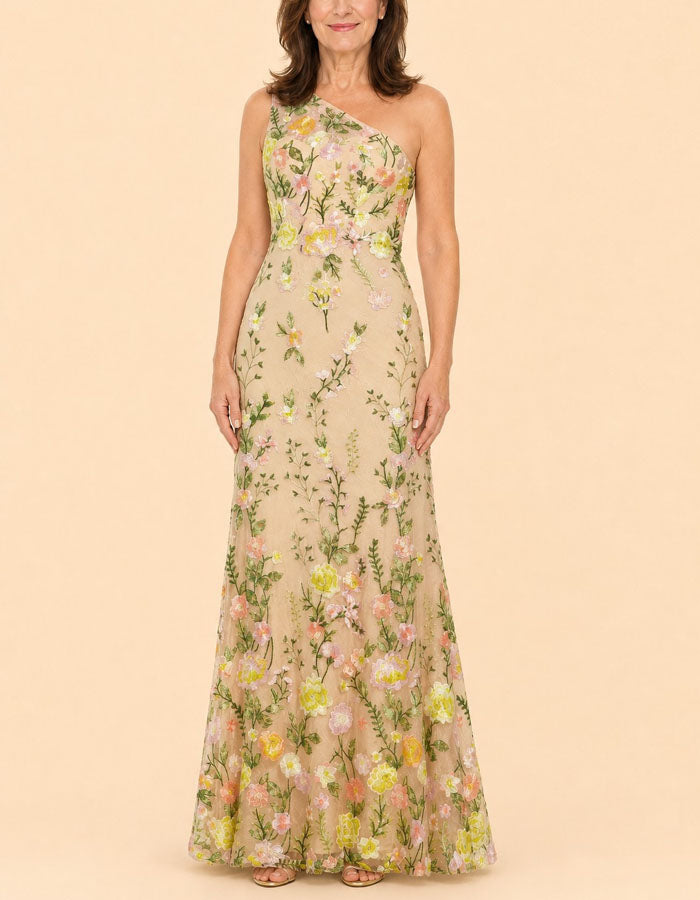 Vestido largo de tul albaricoque con bordado floral