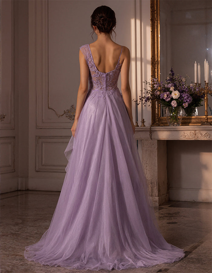 Vestido largo lavanda con aplique de encaje