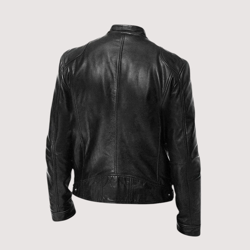 Chaqueta de piel entallada