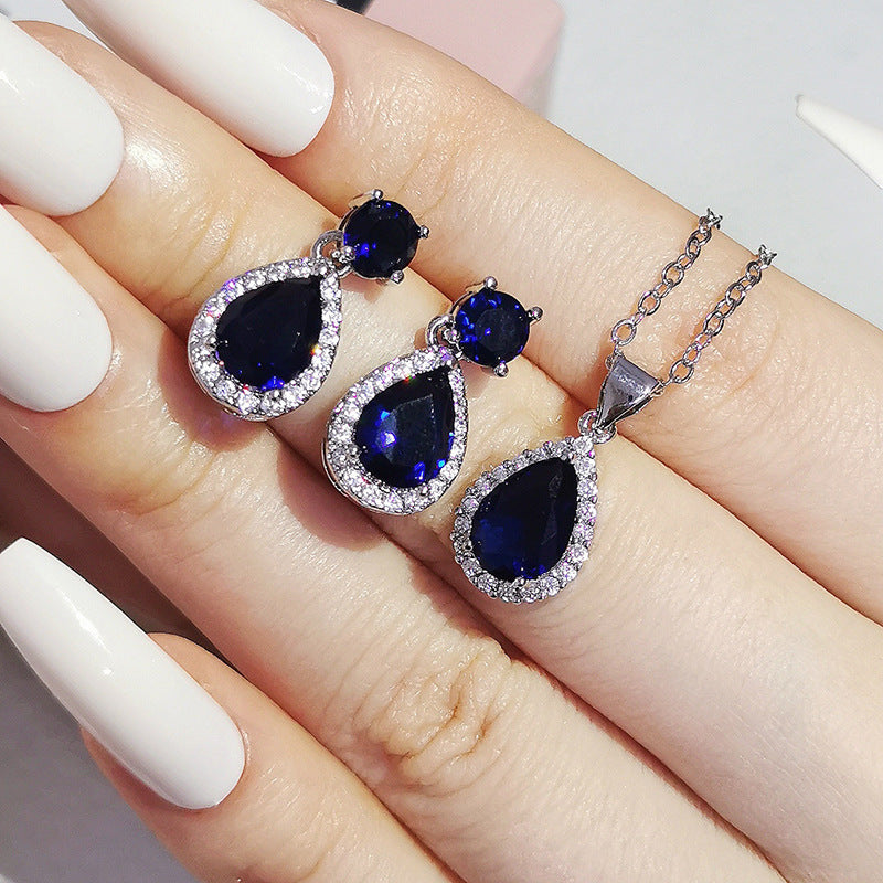 Set de collar y pendientes de circonitas