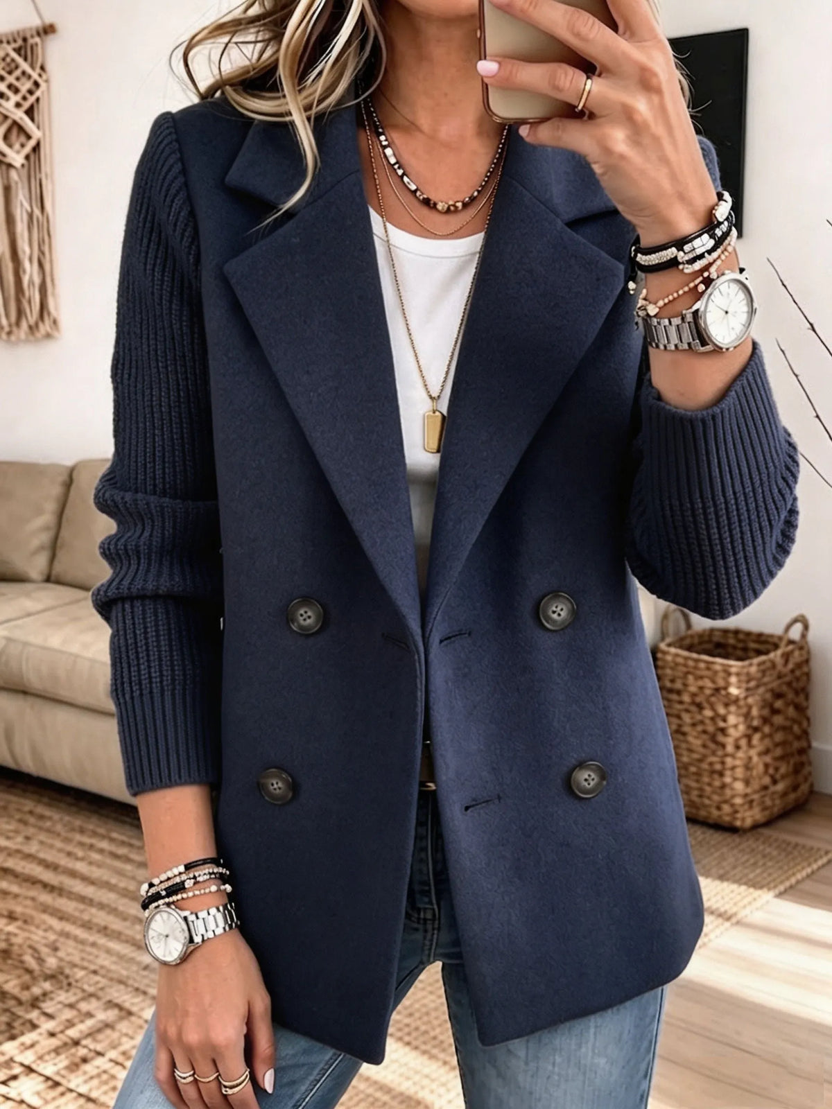 Blazer de mujer con mangas de punto — Elegante y cálido