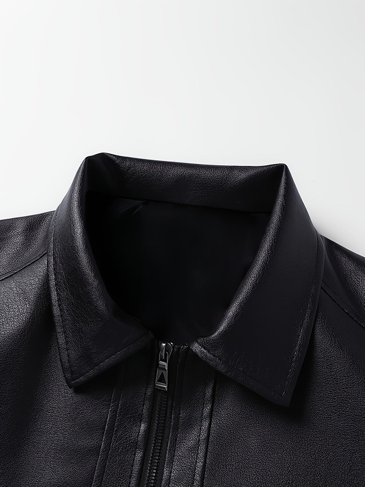 Chaqueta clásica de efecto piel con cremallera