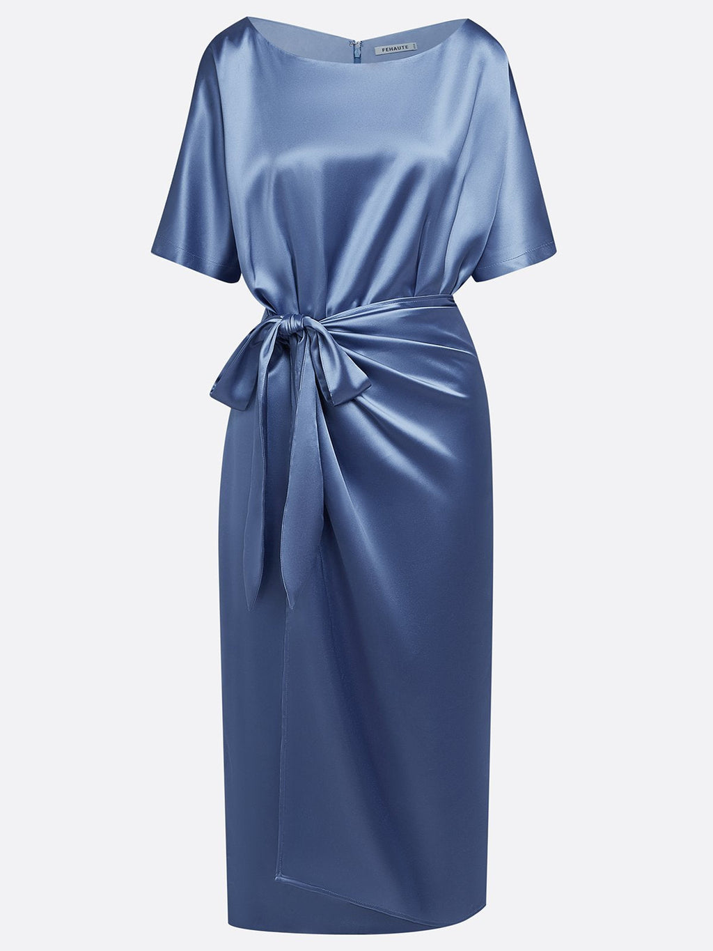 Vestido midi de satén azul con lazo en la cintura