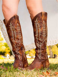 Botas mosqueteras western vintage con bordado