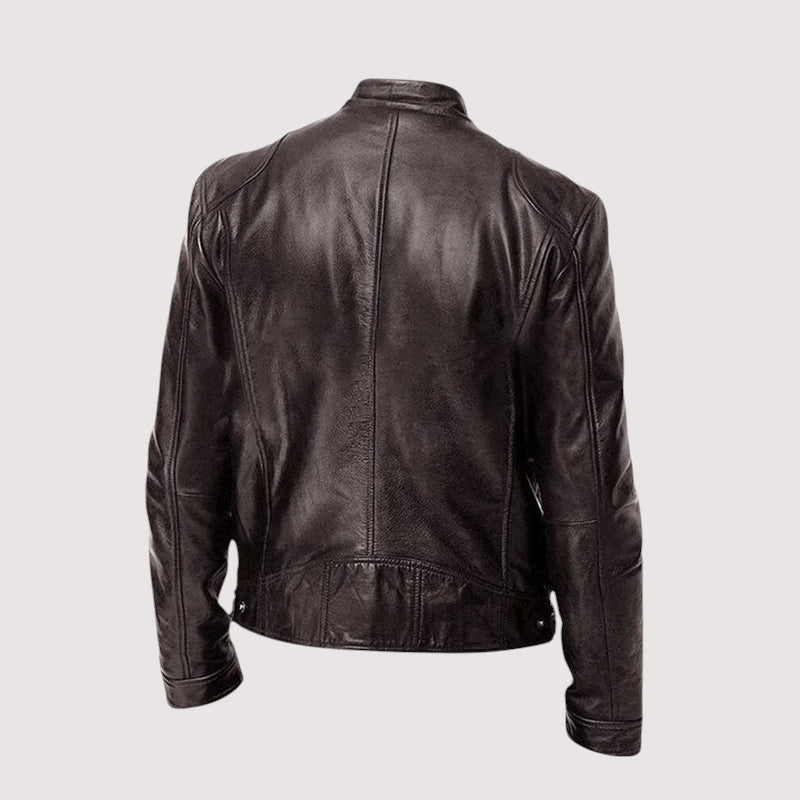 Chaqueta de piel entallada