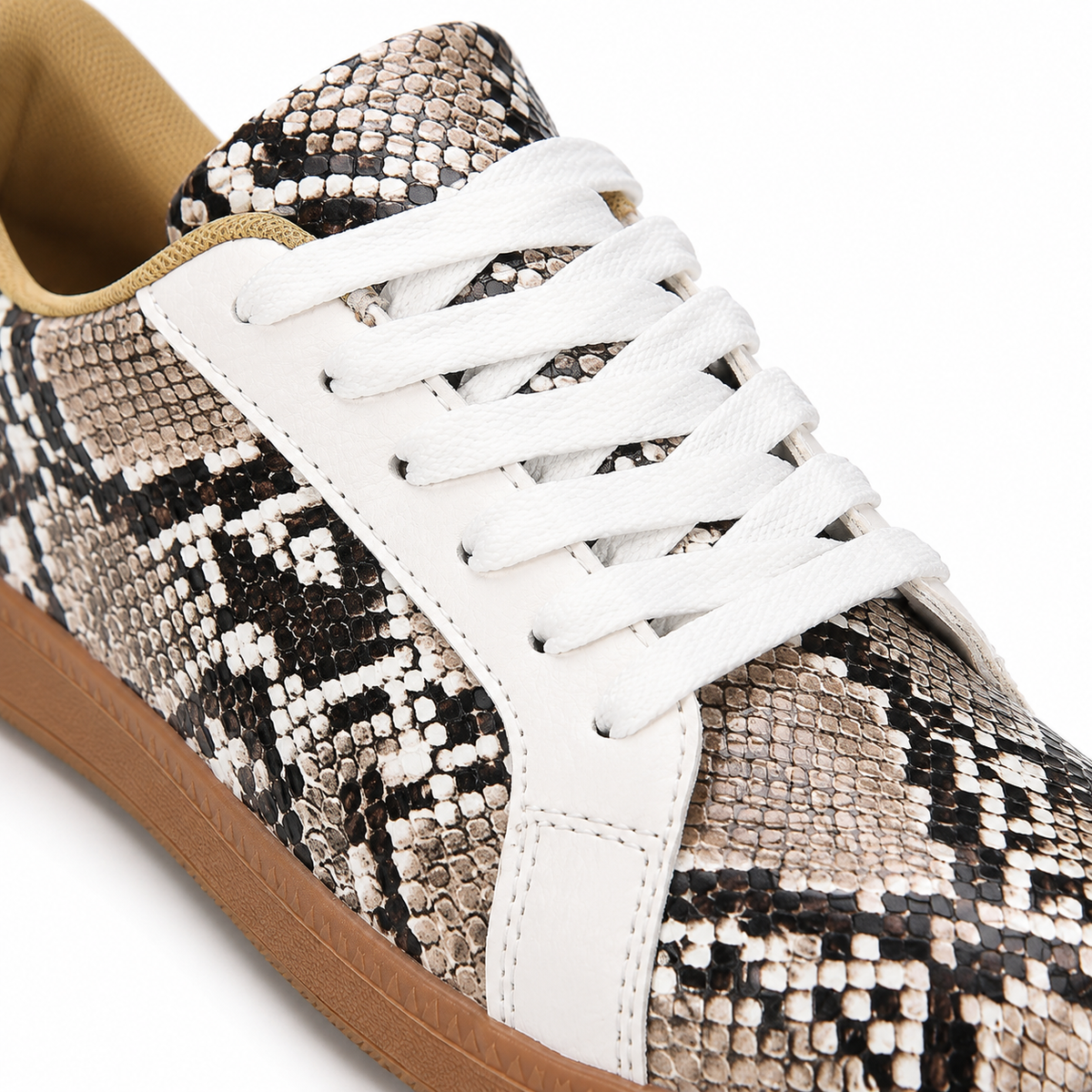 Zapatillas efecto serpiente