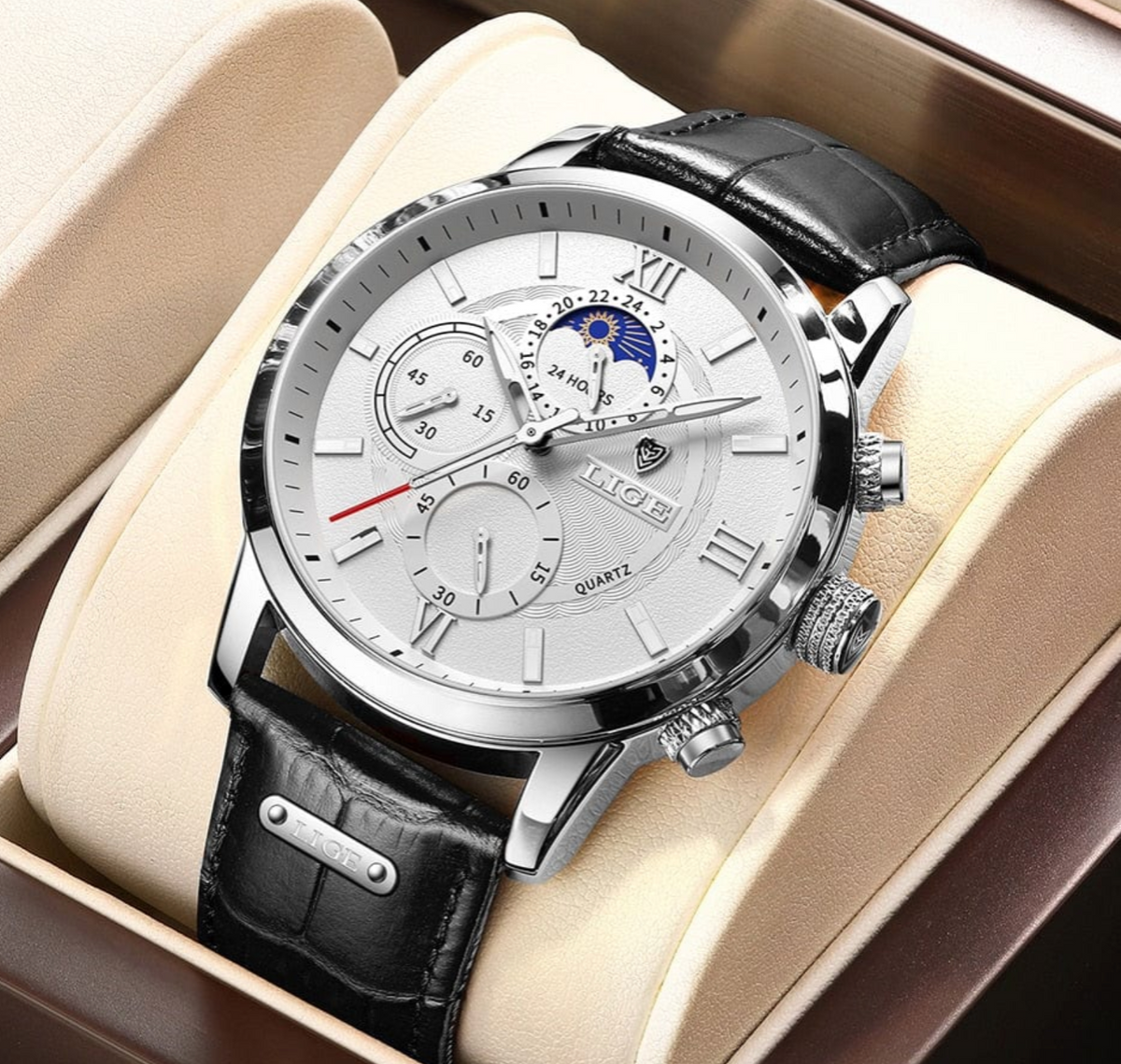 Reloj clásico con correa de piel