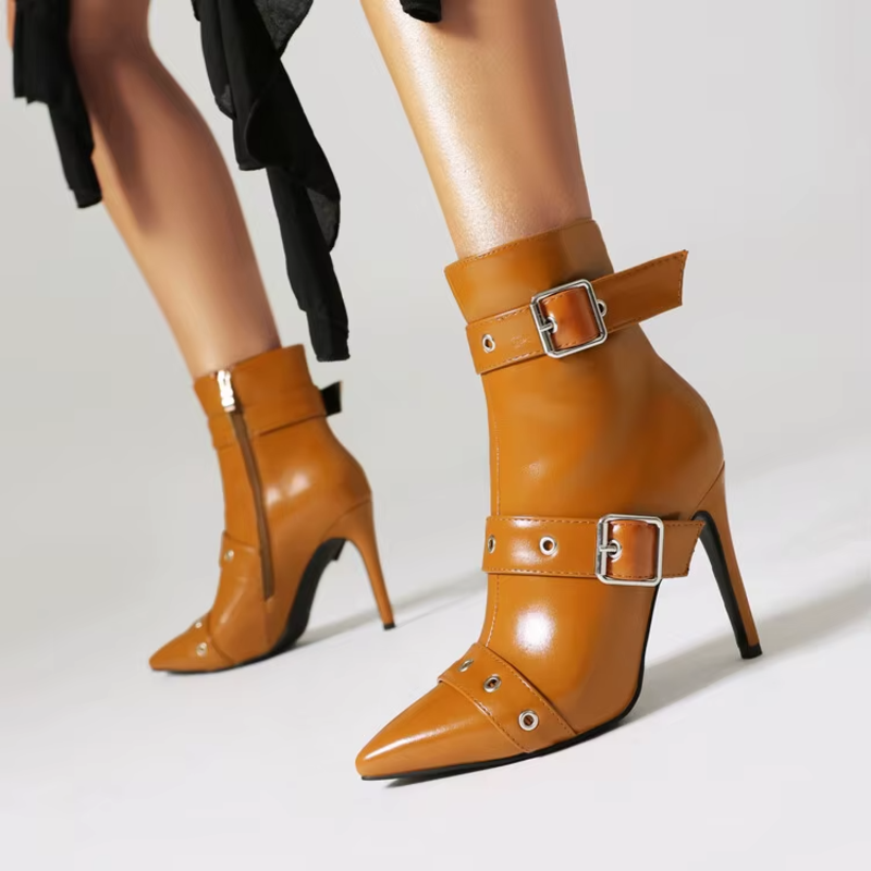 Botas de tacón de aguja con doble hebilla