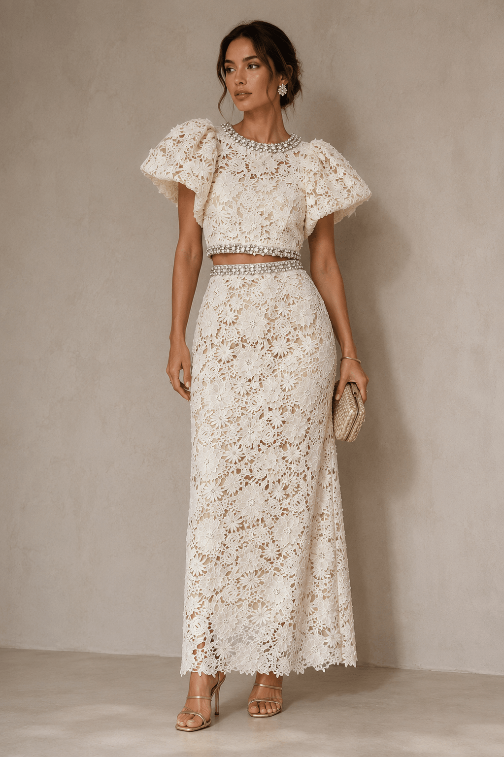 Conjunto couture de encaje floral