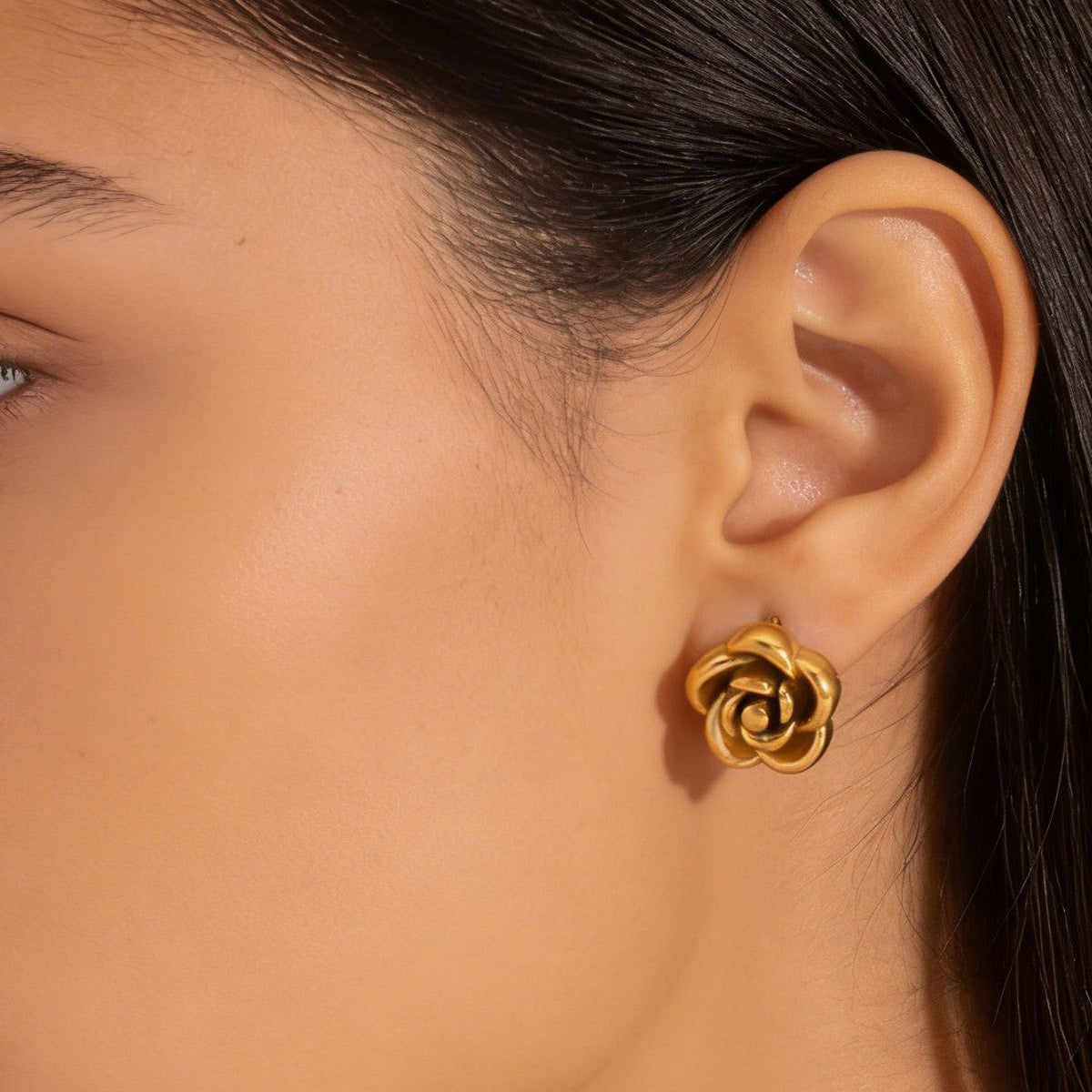 Set de collar y pendientes de flores · Estilo francés