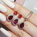Set de collar y pendientes de circonitas