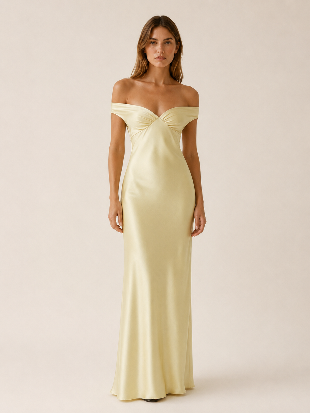 Vestido largo con hombros descubiertos y cuerpo entallado
