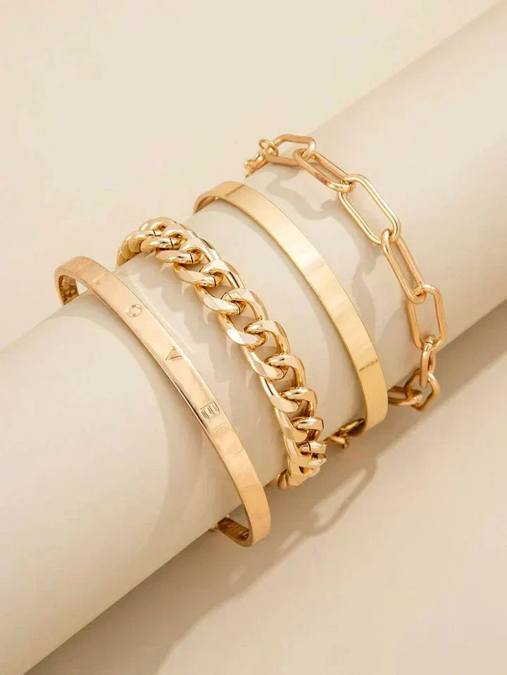 Set de 4 pulseras doradas Simone