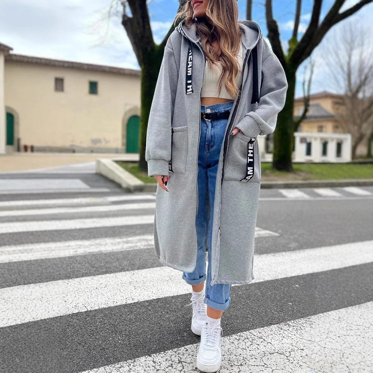 Sudadera larga con capucha para mujer
