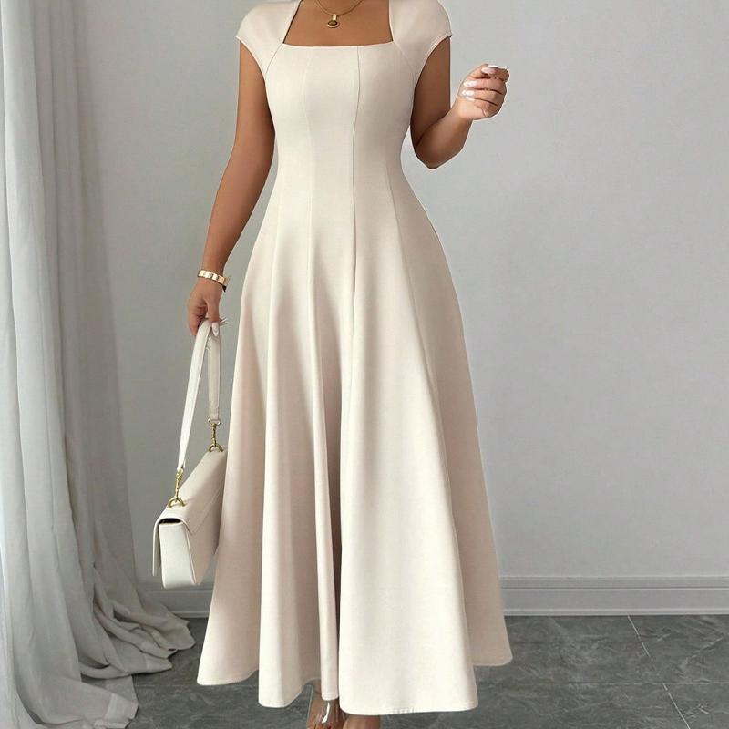 Vestido largo elegante de corte en A con escote cuadrado