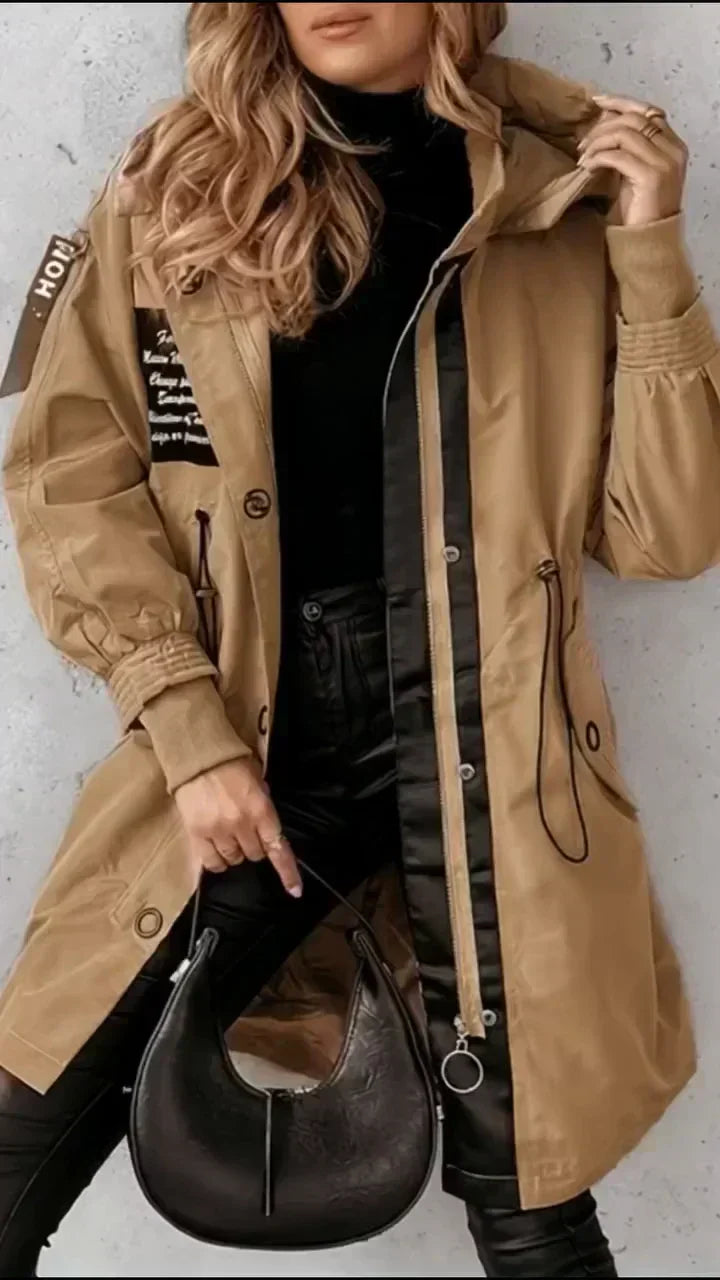 Chaqueta de mujer con capucha y manga larga