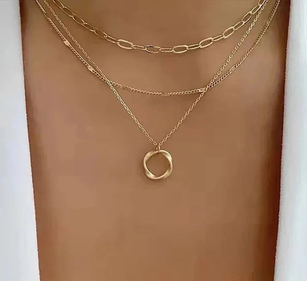 Collar de cadenas superpuestas con colgante Héloïse